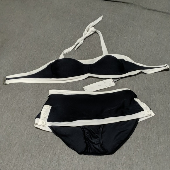 Black and White bikini, new with tags - Picture 5 of 5